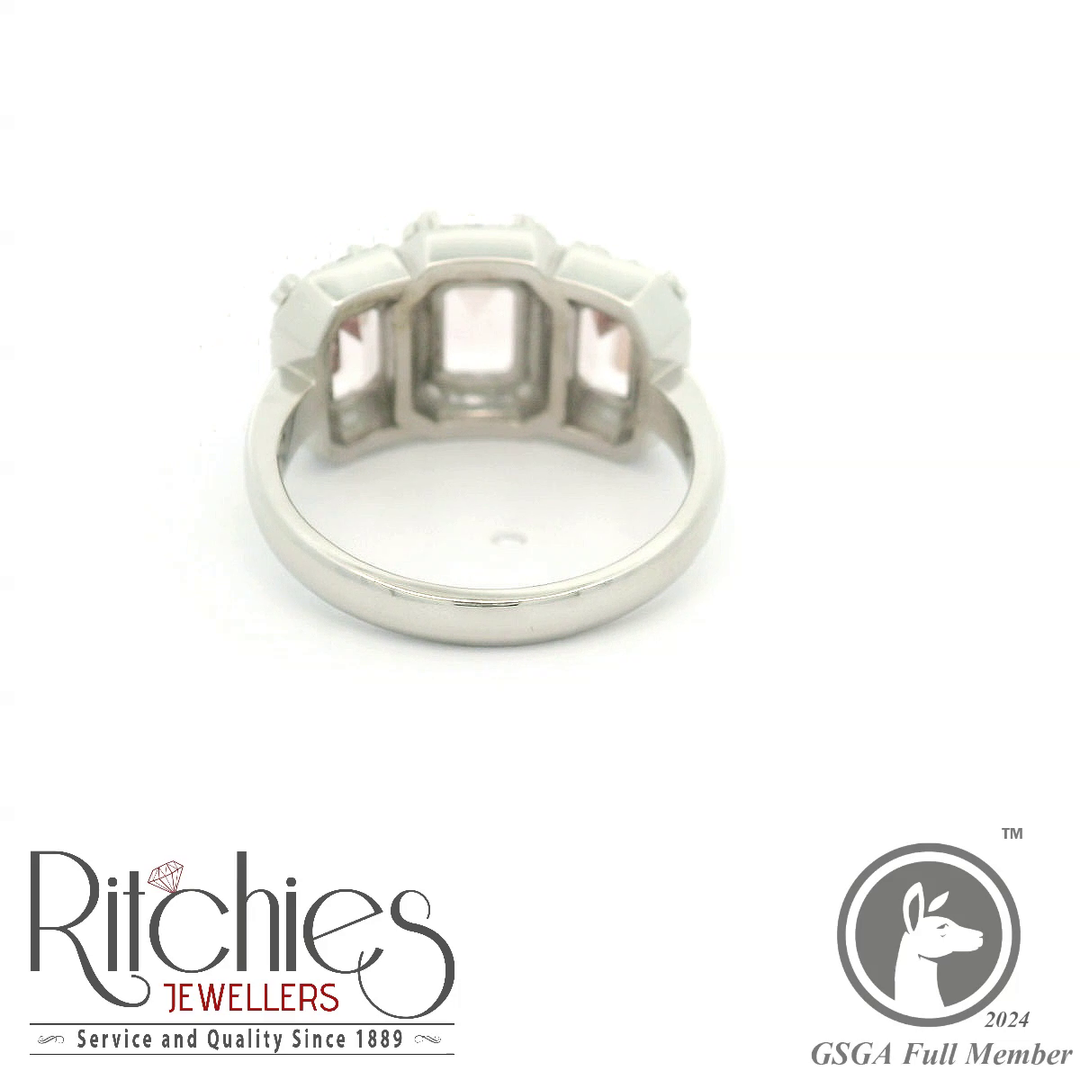 18ct White Gold Morganite and Diamond Ring