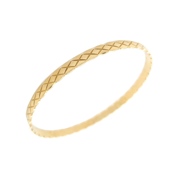 9ct Yellow Gold engraved Bangle. Approx 12.9 Grams, 65mm