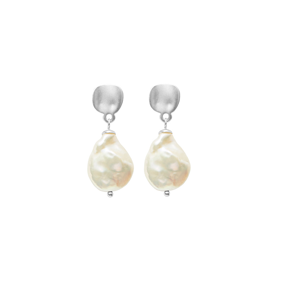 Earrings - Dansk - Audrey pearl earrings, silver colour ion platinum with surgical steel 3 cm
