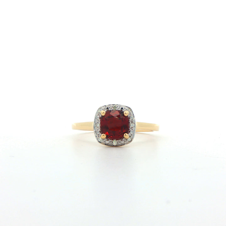 9ct Yellow Gold Garnet And Diamond Ring