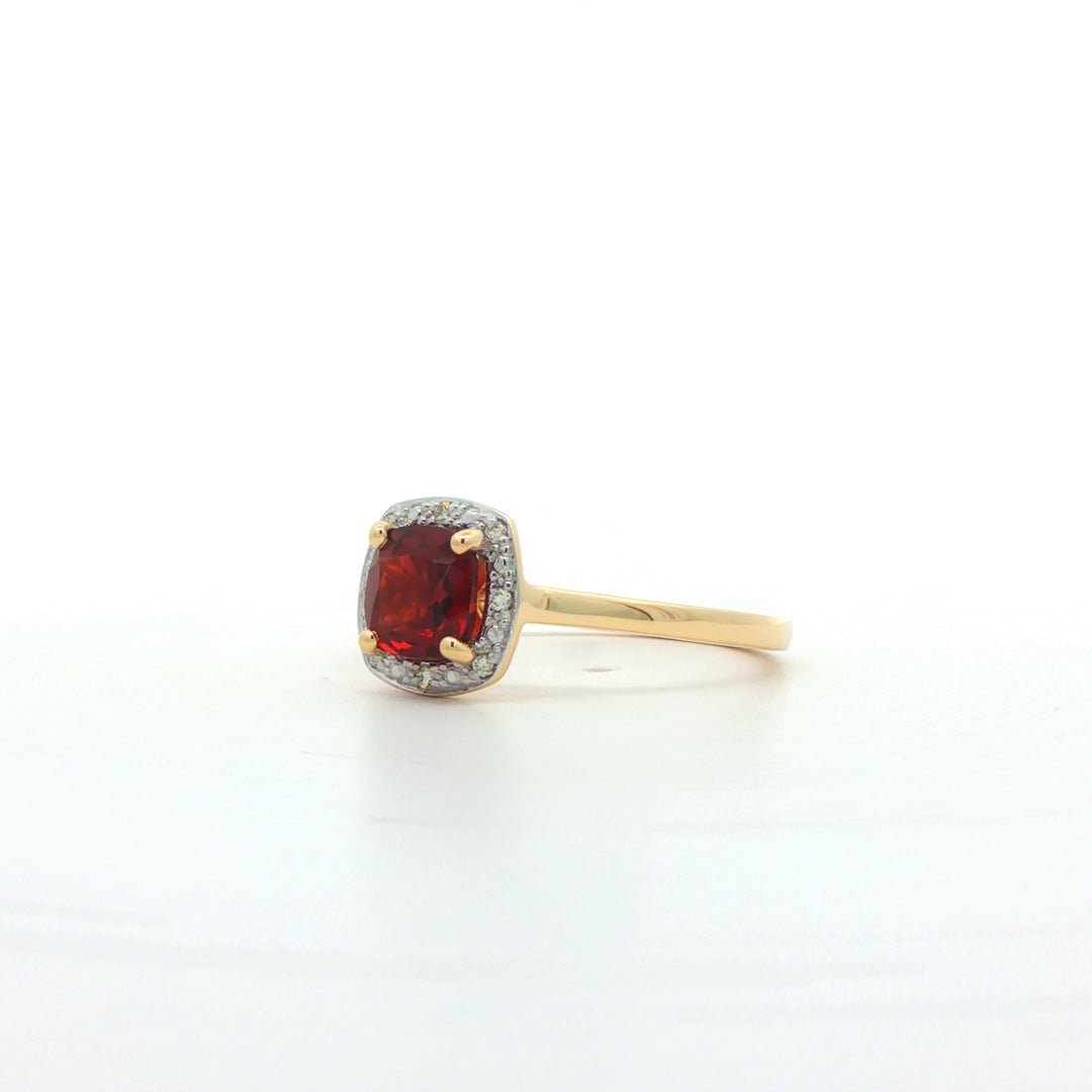9ct Yellow Gold Garnet And Diamond Ring
