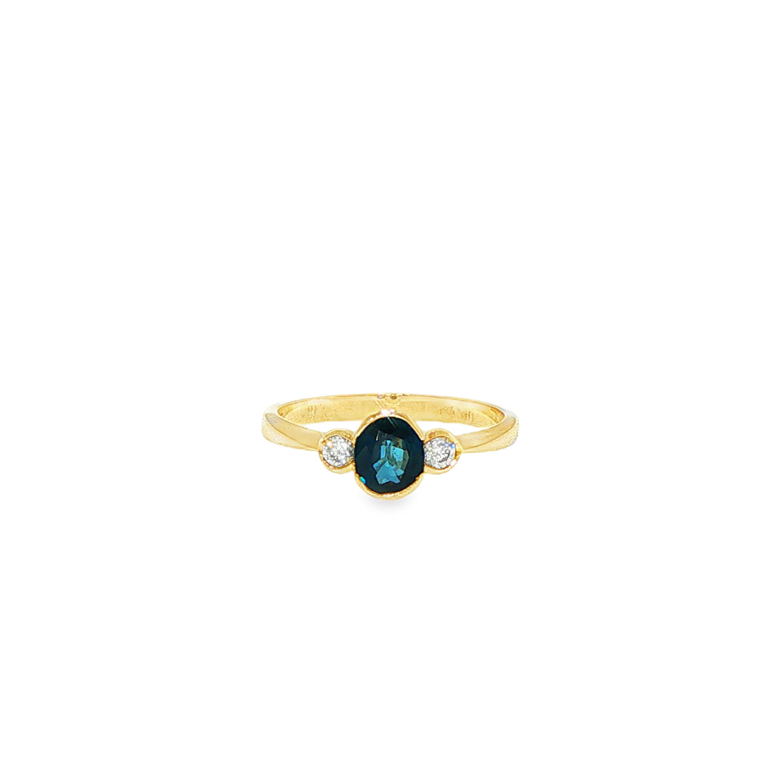 9ct Yellow Gold Diamond and Natural Sapphire Ring
