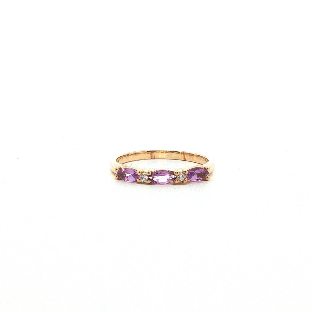 9ct yg diamond and amethyst ring