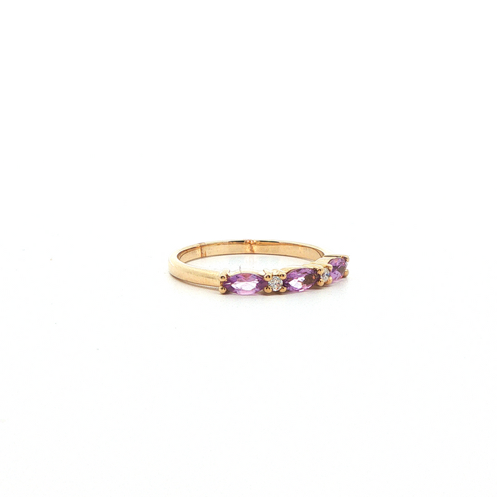 9ct yg diamond and amethyst ring