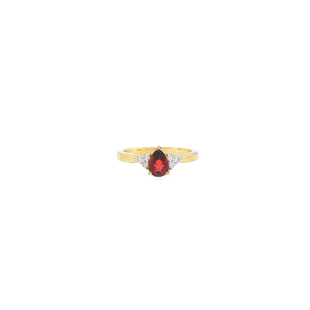9ct Yellow Gold Diamond and Garnet Ring