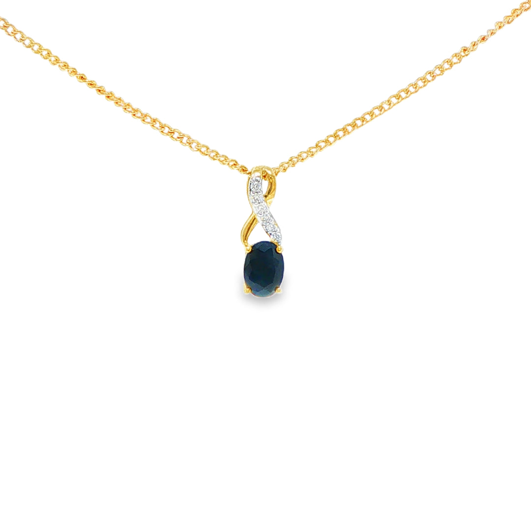 Ladies 9ct Yellow Gold Black Sapphire & Diamond Pendant
