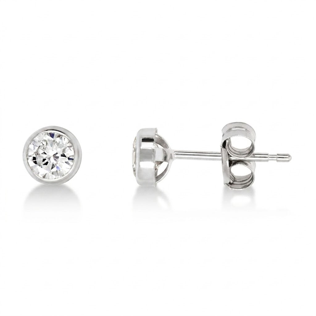 9ct wg cz 4mm stud