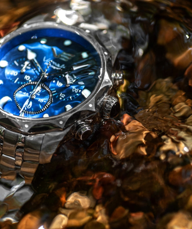 Inspired by the Vilnelė River, a versatile ladies' chronograph that perfectly balances natural beauty with everyday durability.