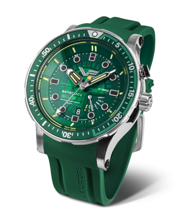 Inspired by legendary deep-sea vessels, the Batiscafos collection merges classic dive-watch aesthetics with uncompromising underwater technology.