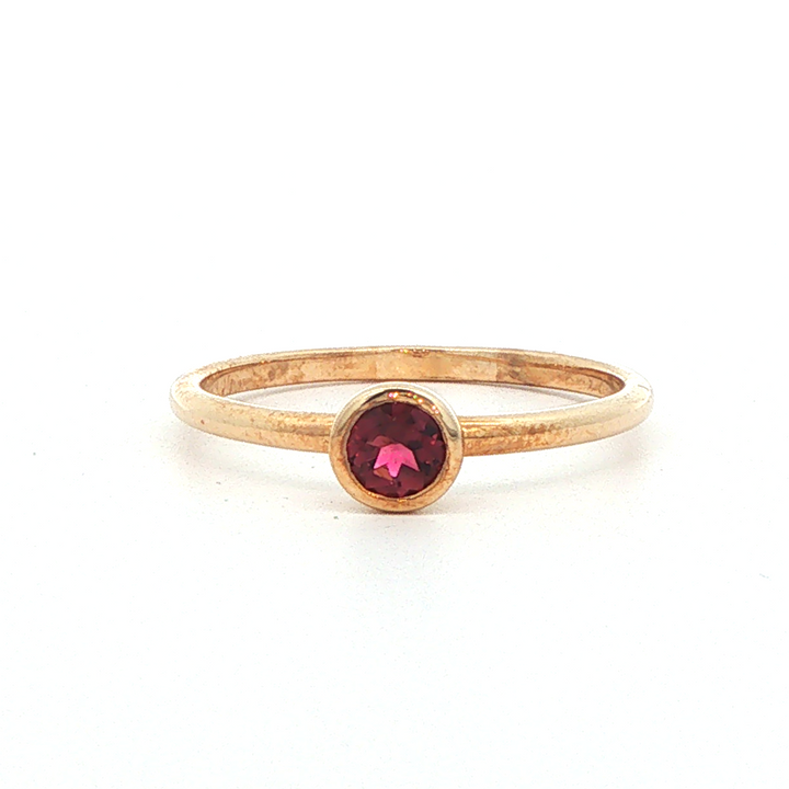 9ct yg pink tourmaline ring