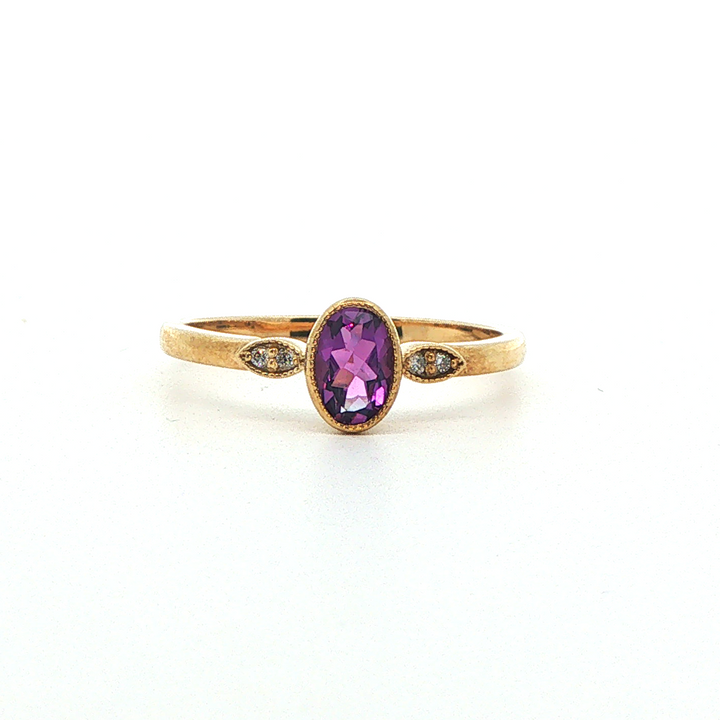 9CT YG Amethyst and diamond milgrain trilogy ring