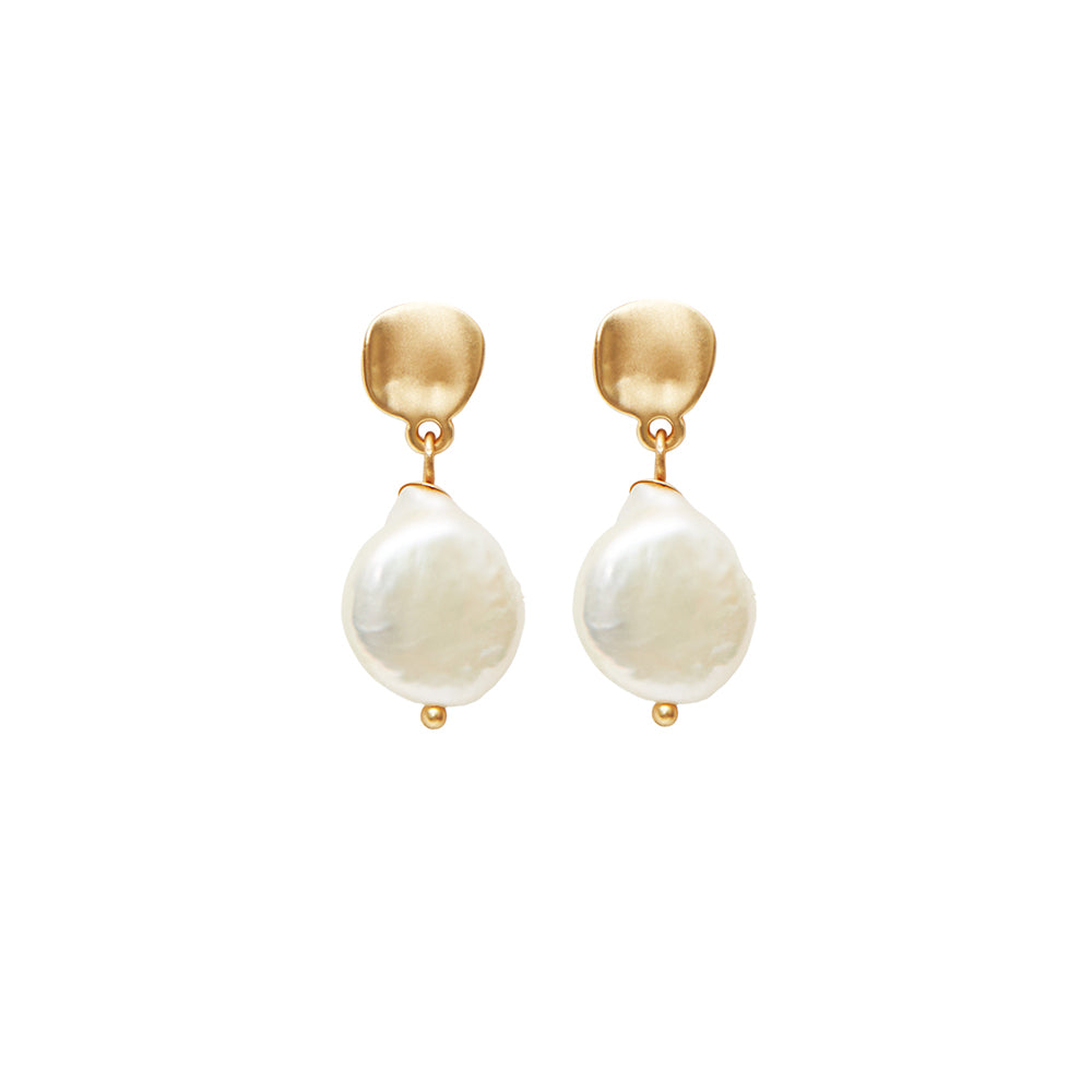 Earrings - Dansk - Audrey pearl earrings, gold colour ion platinum with surgical steel 3 cm